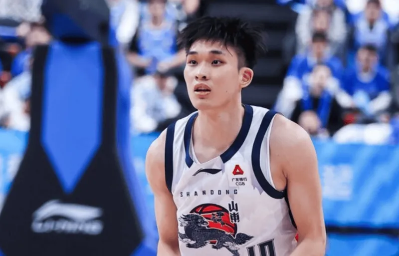 Baccara Gaming-谢智杰全场出战16分钟，投篮3中3得到7分2篮板6助攻1抢断