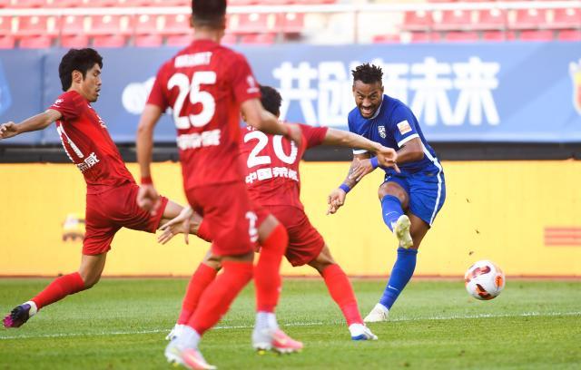 APP下载-【中超前瞻】海港死磕领头羊 广州河北上演榜尾大战